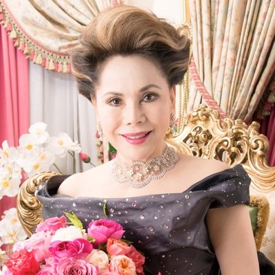 Profile Picture of デヴィ スカルノ (@dewisukarno) on Twitter