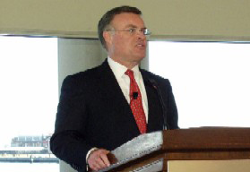 Profile Picture of Ken Lewis (executive)on Wikipedia