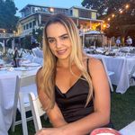 Profile Picture of mollie (@molliesnyder) on Instagram