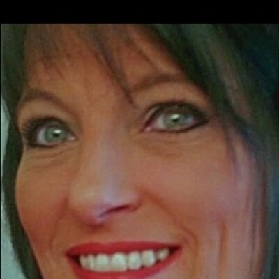 Profile Picture of Tracey Capps (@traceyd8) on Twitter