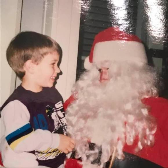 Profile Picture of Matt Helline (@matthelline) on Poshmark