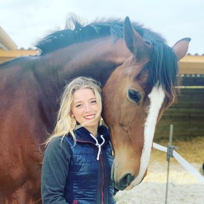 Clémence Oudar - Twitter Profile Picture of Clémence Oudar (@ClmenceOudar) on Twitter