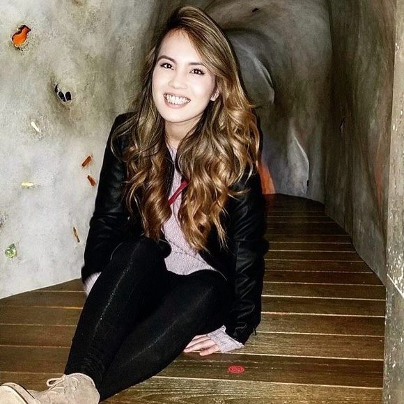 Profile Picture of Ann Nguyen (@quyann25) on Poshmark