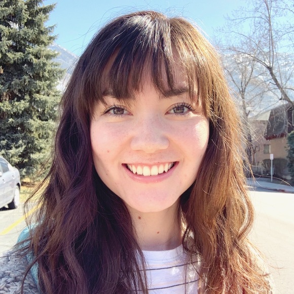 Profile Picture of Erika Seastrand (@seastranded) on Poshmark