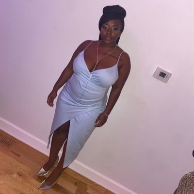 Profile Picture of Forever 2️⃣1️⃣. (@_ObeyThisBeauty) on Twitter