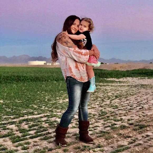 Heather Sowell - Poshmark Profile Picture of Heather Sowell (@hsowell3) on Poshmark