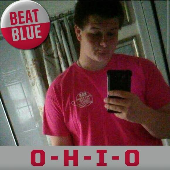 Profile Picture of Forrest Tanner (@forresttanner) on Poshmark