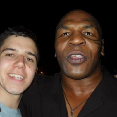 Profile Picture of Jon Barrios (@jonbarrios) on Twitter