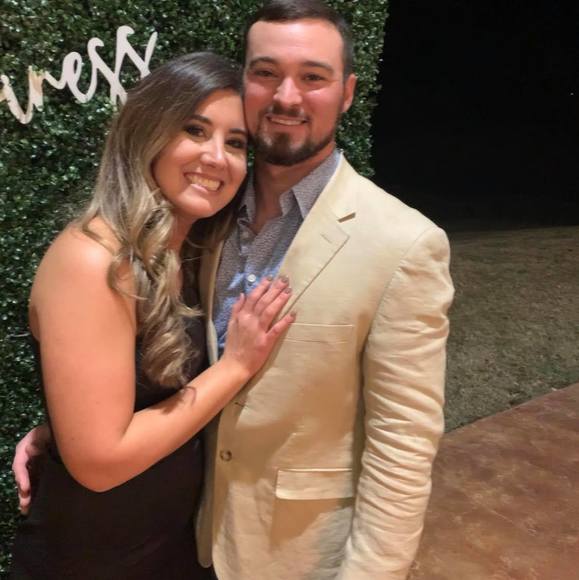 Profile Picture of Katie Tefteller (@kayteff95) on Poshmark