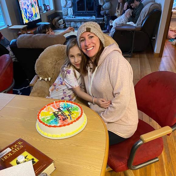 Profile Picture of Sarah Lundgren (@sarahstibak) on Poshmark