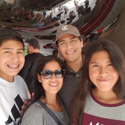 Profile Picture of Rosalba Ramos (@RamosRosi) on Twitter