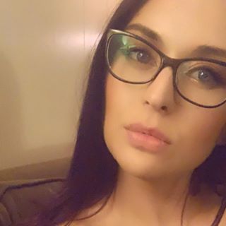 Profile Picture of Amanda Holcomb (@ericandamanda.holcomb) on Facebook