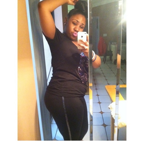 Profile Picture of Tracie Mitchell (@cyrees_mommy) on Poshmark