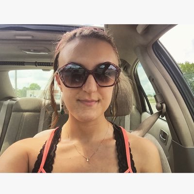 Profile Picture of Tori Cain (@Vikkicain8) on Twitter