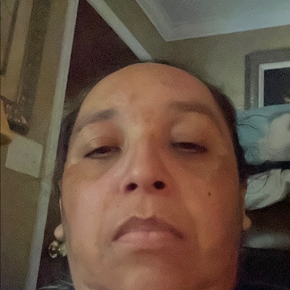 Profile Picture of Elva Jaimes (@elva_jaimes) on Poshmark