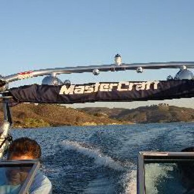 Profile Picture of John Manton (@x2manton) on Twitter