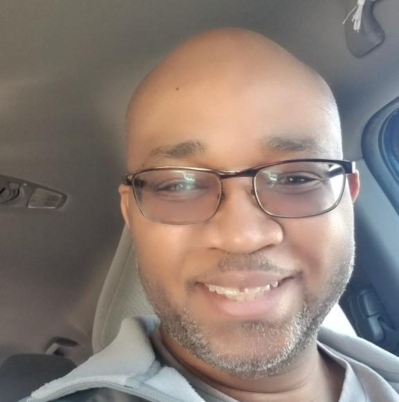 Profile Picture of David Boxill (@davidboxill) on Poshmark