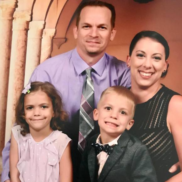 Profile Picture of Amber Theiler (@atheiler) on Poshmark