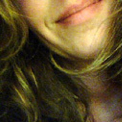 Profile Picture of Tara Fields (@BubbleOff_Plumb) on Twitter