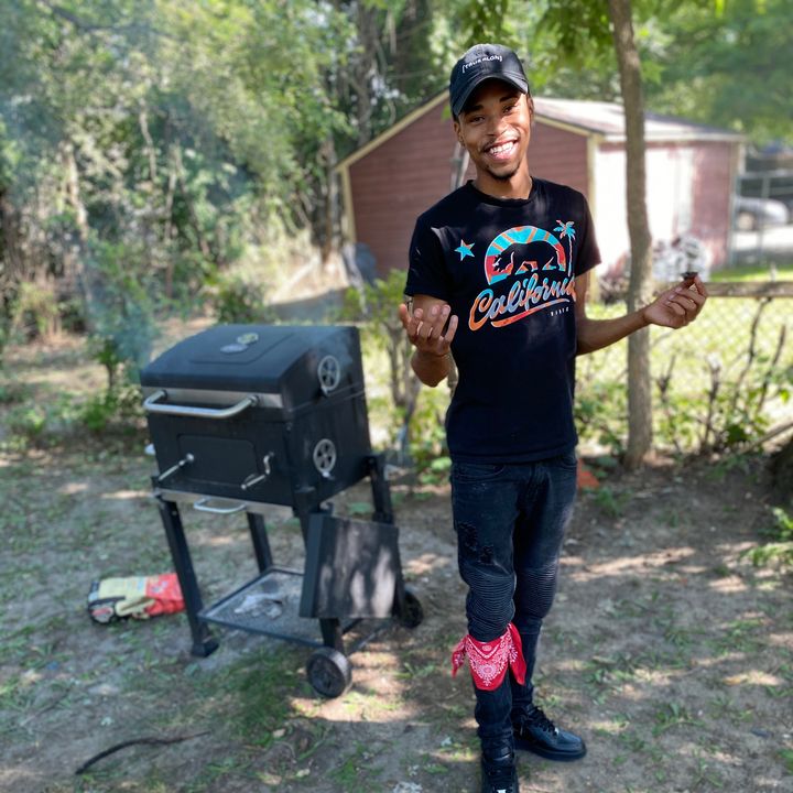 Profile Picture of Eric Marks (@duxefom) on Tiktok