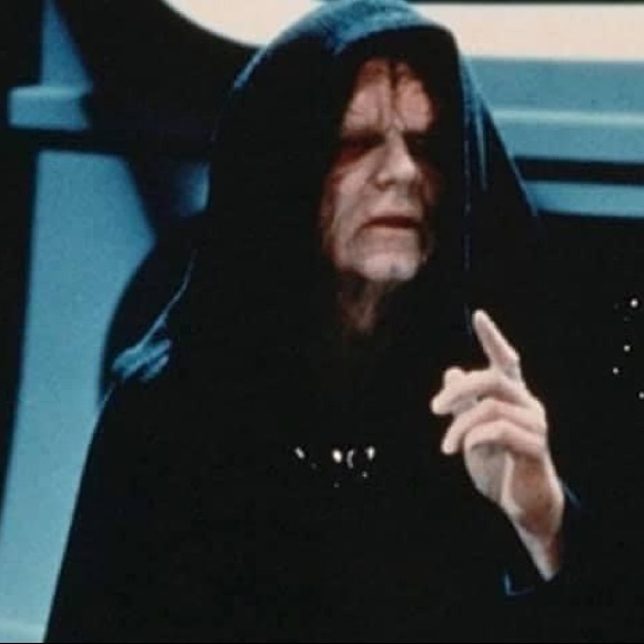 Profile Picture of James Holden (@jamesholden325) on Poshmark