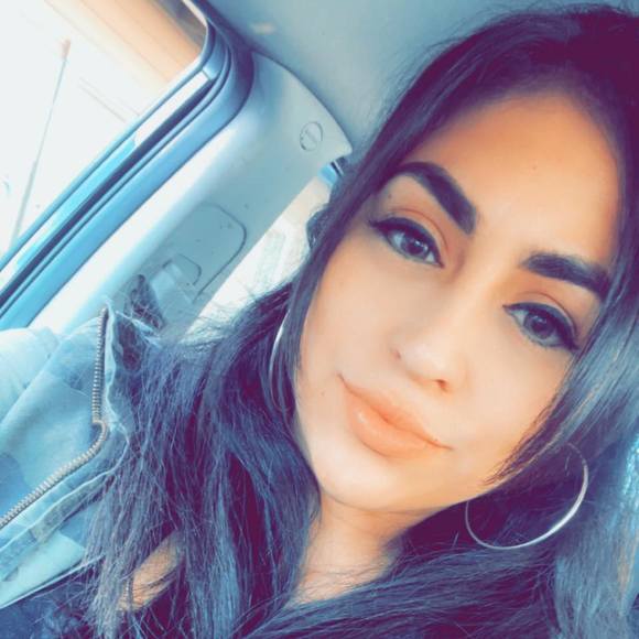 Profile Picture of Jeanette Salceda (@jlimonsalceda) on Poshmark