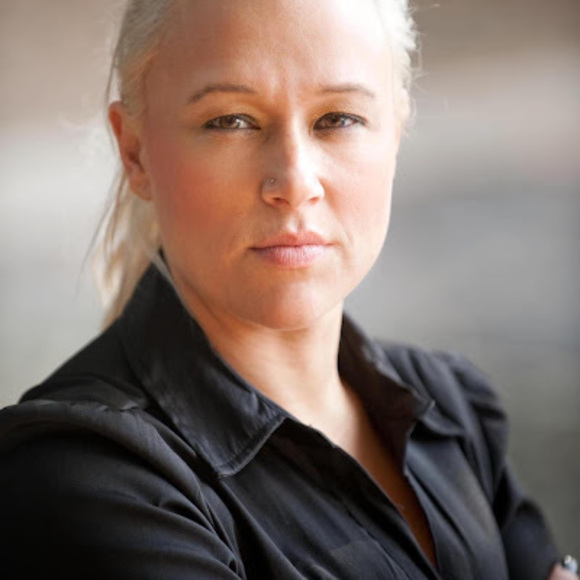 Profile Picture of Jennifer Gordinho (@jgordinho) on Poshmark