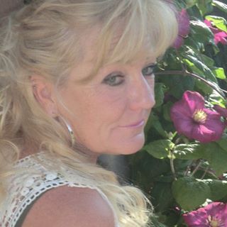 Profile Picture of Tina Reisenauer (@tina.reisenauer) on Facebook