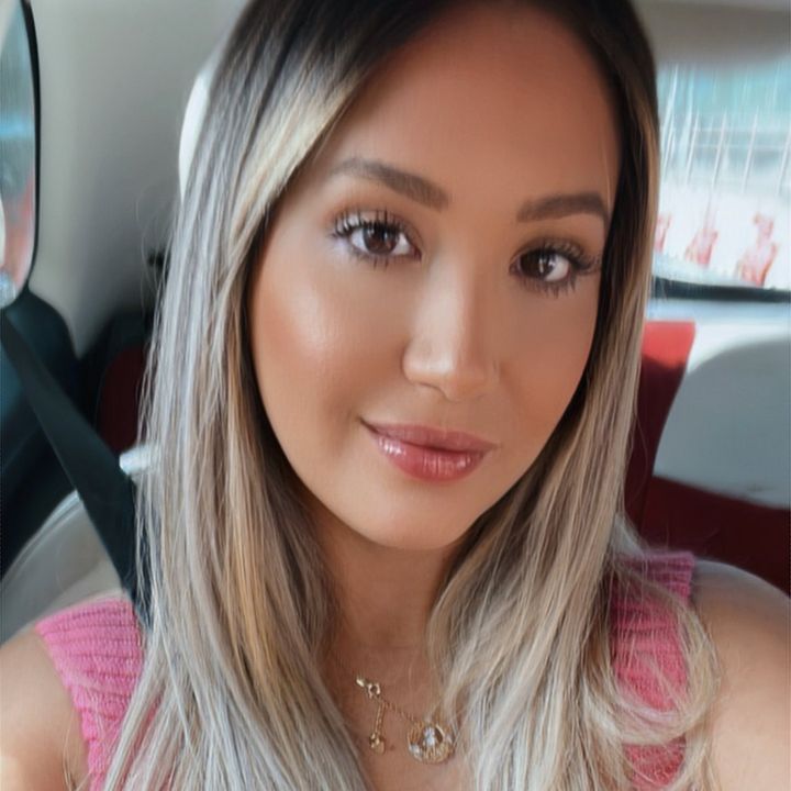 Profile Picture of Mariana Sinclair (@marianasinclair) on Tiktok