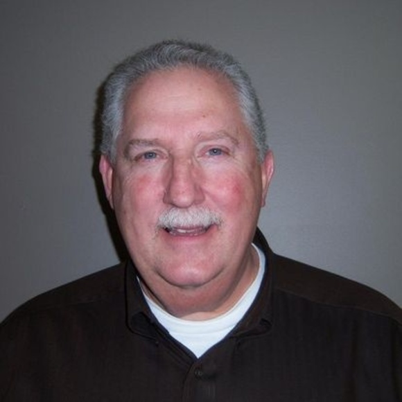 Martin Rothschild - Poshmark Profile Picture of Martin Rothschild (@martinrothschil) on Poshmark