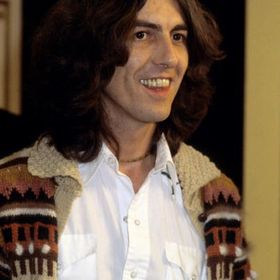 George Harrison: Living in the Material World - Wikipedia