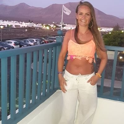 Profile Picture of Hayley Bradford (@HayleyBradfor20) on Twitter