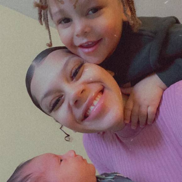 Profile Picture of Denise Dedes (@denisededes) on Poshmark