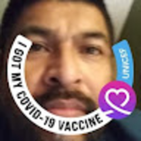 Profile Picture of Daniel Deleon (@pardosonora) on Poshmark