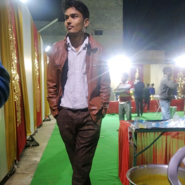 Profile Picture of manishsaini (@rakeshsaini0333) on Tiktok