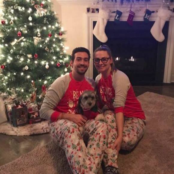 Profile Picture of James Robert (@jrg5276) on Poshmark