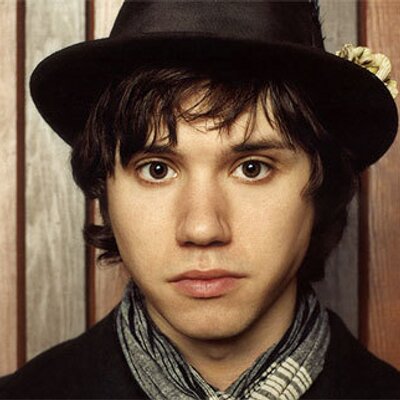 Profile Picture of River Everett (@riverandrollups) on Twitter