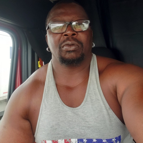 Profile Picture of Ahmed Diaby (@ahmeddiaby) on Poshmark