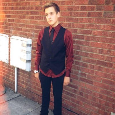 Profile Picture of Adam Richmond (@_adamrichmond) on Twitter