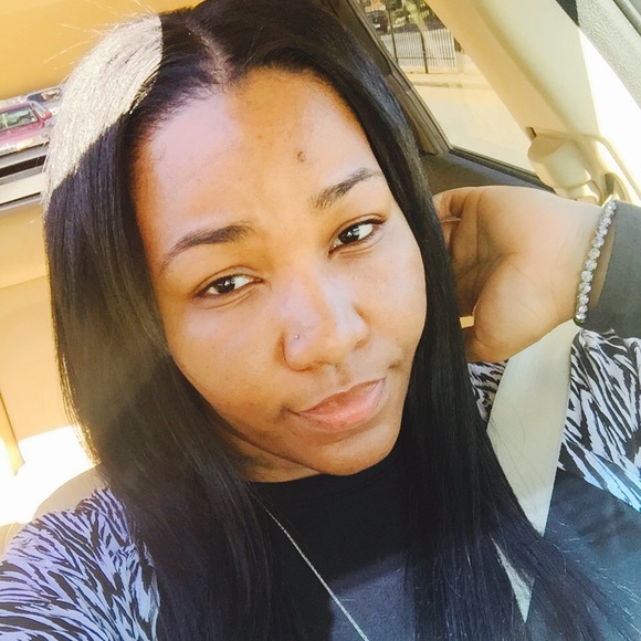 Profile Picture of Jessica Conway (@msjay20) on Poshmark