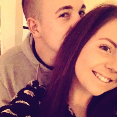 Profile Picture of Chloe Kyle Hibbert (@ChloeMiles17) on Twitter