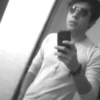 Profile Picture of Miguel Andrew (@andrew_lager) on Twitter