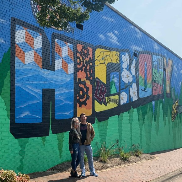 Profile Picture of Devin Gouveia (@devingouveia) on Poshmark