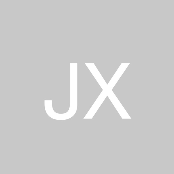 Profile Picture of Jianping Xue (@jianpingxue) on Poshmark