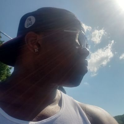 Profile Picture of Maurice Cromwell (@EmAnthony160) on Twitter