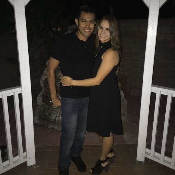 Profile Picture of Yanet Urciaga (@yurciaga) on Poshmark