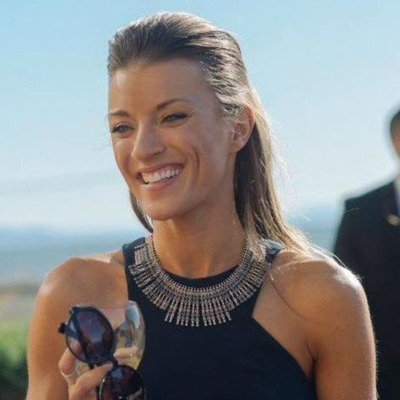 Profile Picture of Gina Kenoyer (@kenoyerg) on Poshmark