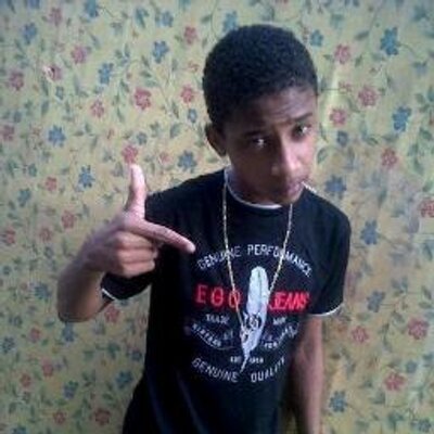 Profile Picture of Alexander R Bonnet (@alexanderRbonne) on Twitter