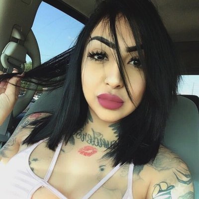 Profile Picture of Becca Black (@AQuietGrace) on Twitter