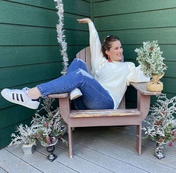 Profile Picture of Martha Knurr (@marthaknurr) on Poshmark